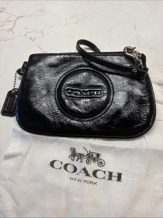 Coach Handbags - Coach Glazed Black Leather Wristlet